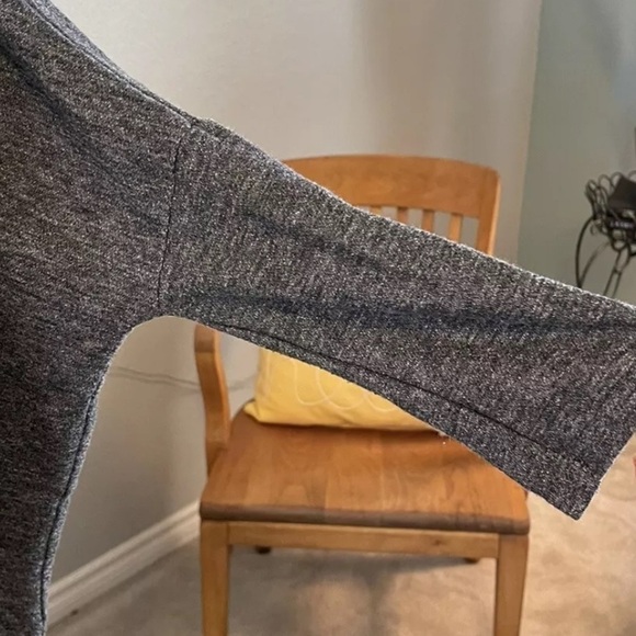 Turtleneck Sweater Akira Chicago M Top Red Label Exposed Back Crop Button Gray - Picture 4 of 8